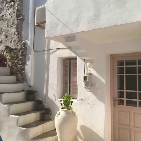 Picture Perfect Traditional Holiday home Naousa (Paros)