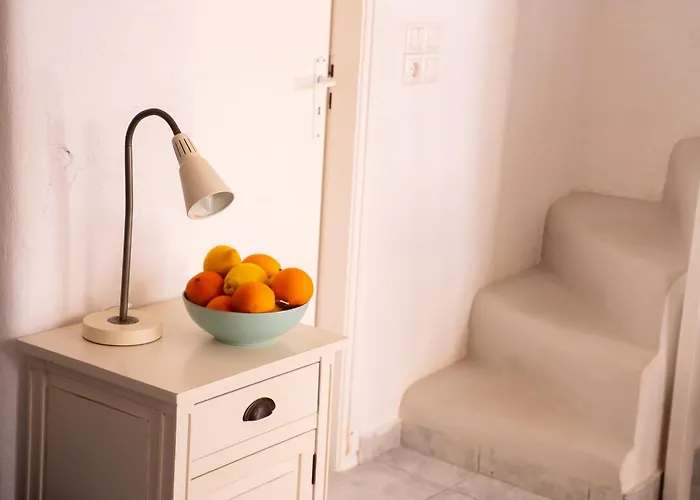 Picture Perfect Traditional Ferienhaus Naoussa