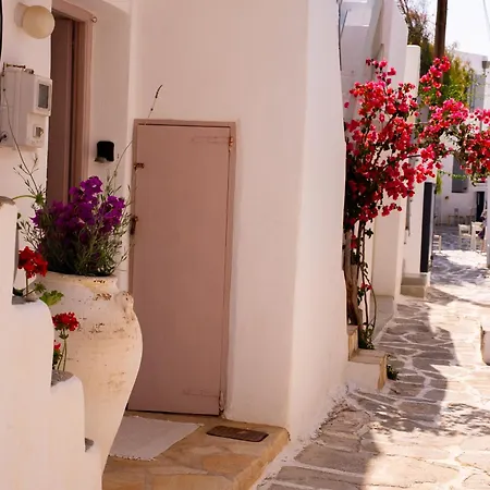 Picture Perfect Traditional Holiday home *