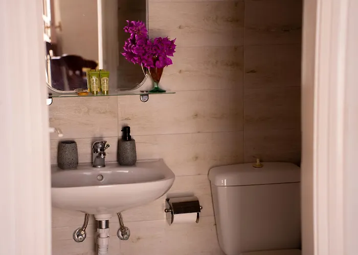 Picture Perfect Traditional